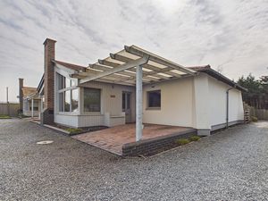 Side View- click for photo gallery